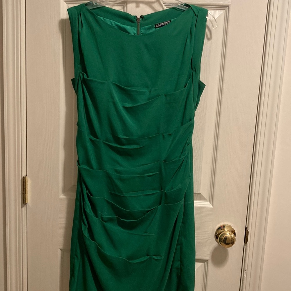 Express Dress (size 8) needs some work!